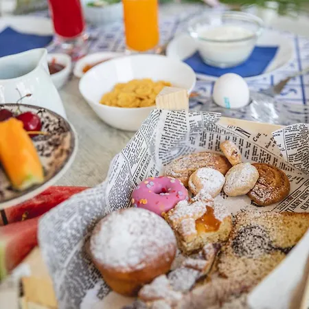 Loretta & Dependance ホテル