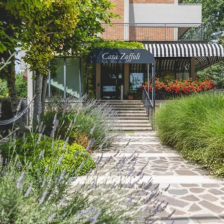 Loretta & Dependance チェルヴィア