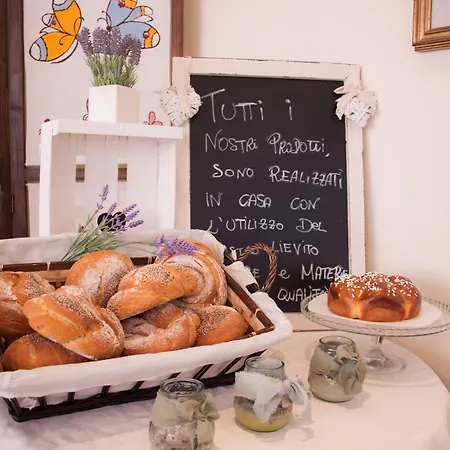 Loretta & Dependance チェルヴィア