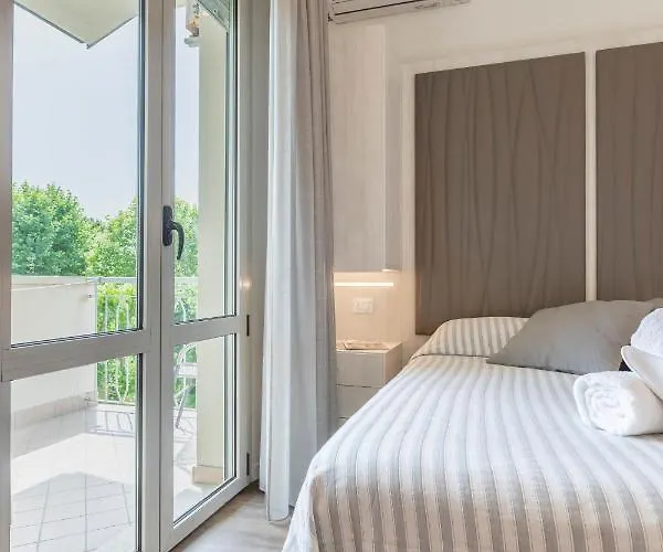 Loretta & Dependance Hotell Cervia