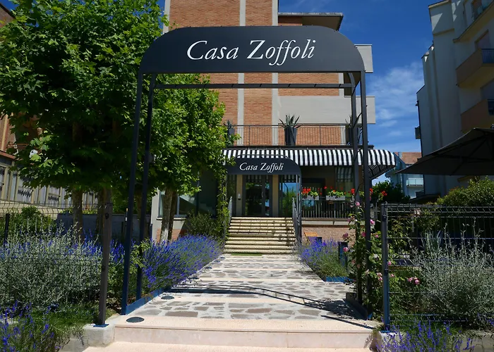 Loretta & Dependance