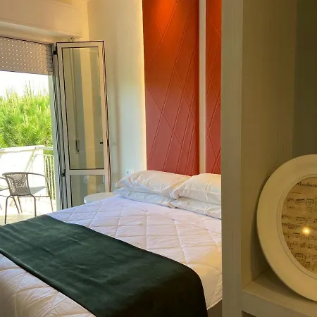 Loretta & Dependance Hotel Cervia