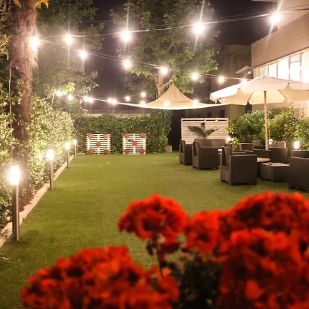 Hotel Loretta & Dependance 3*