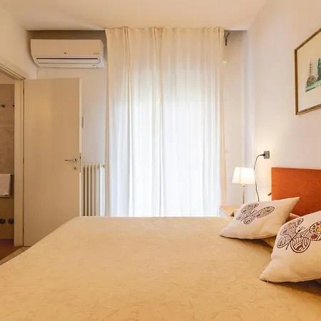 Loretta & Dependance 3*