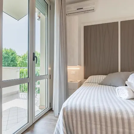 Loretta & Dependance Hotel Cervia