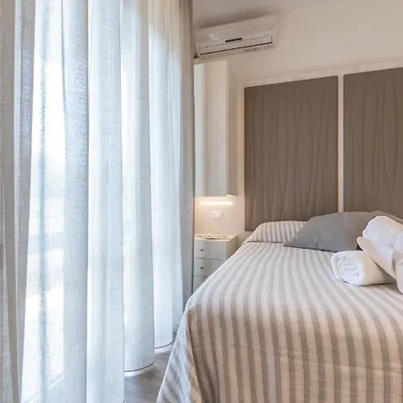 Hotel Loretta & Dependance Cervia