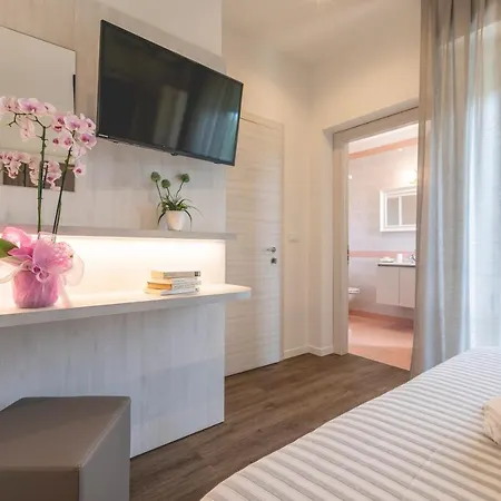 Loretta & Dependance Hotel 3*